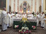 ​Biskup Radoš predslavio misu u Ferdinandovcu prigodom 30 godina svećeništva ređenika 1995. godine